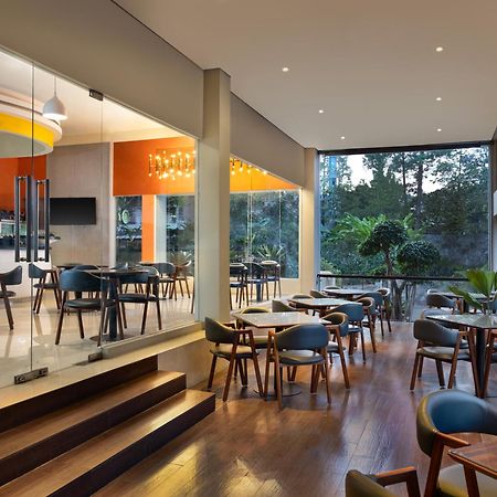 Sheraton Bandung Hotel & Towers Extérieur photo