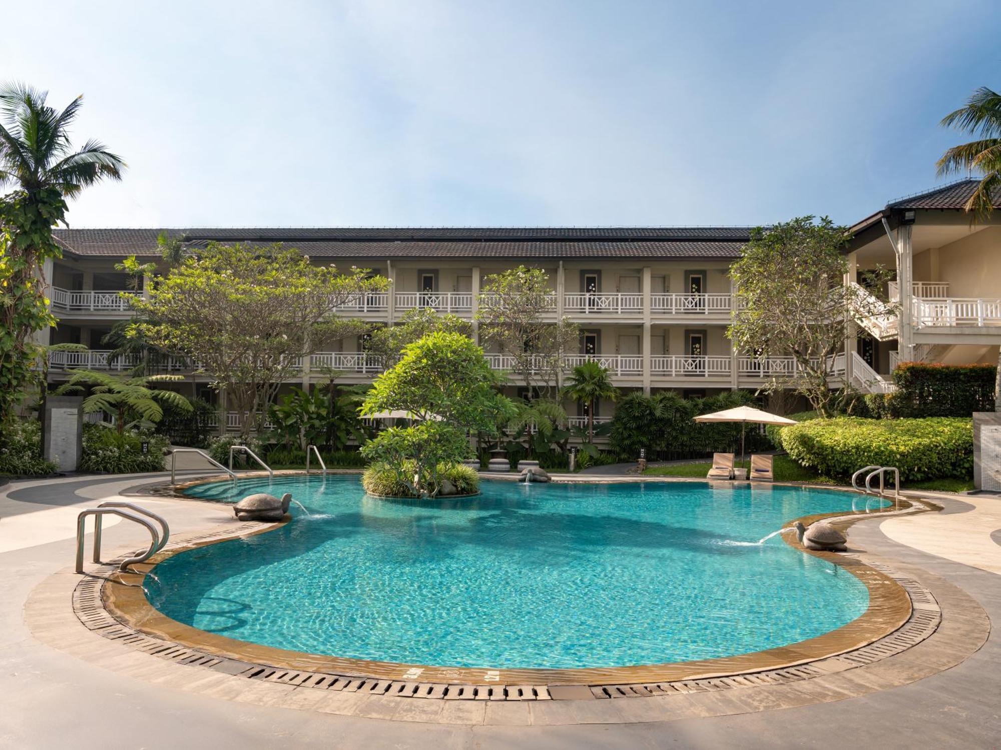 Sheraton Bandung Hotel & Towers Extérieur photo